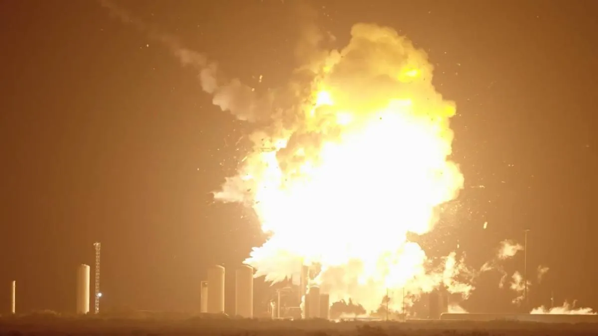 SpaceX Starship Blasts