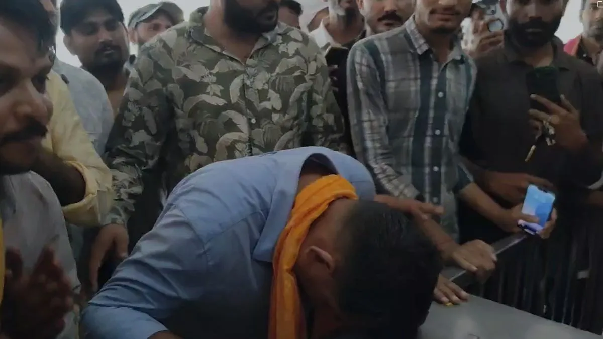 एसडीएम थप्पड़कांड के आरोपी नरेश मीणा - India TV Hindi