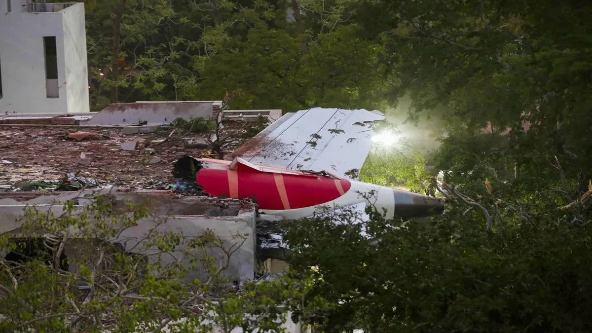 ahmedabad air india plane crash
