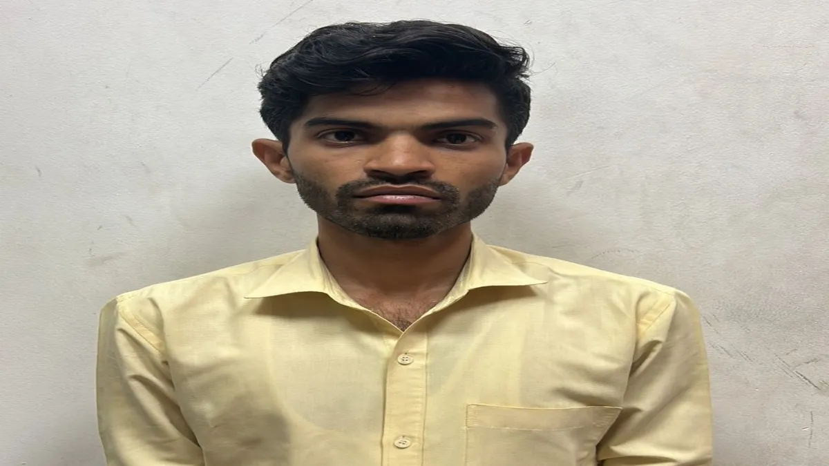 इन्फोसिस का कर्मचारी गिरफ्तार