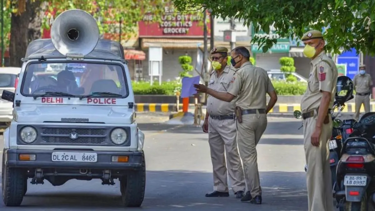 Connaught Place club fight, Privee club bouncer assault