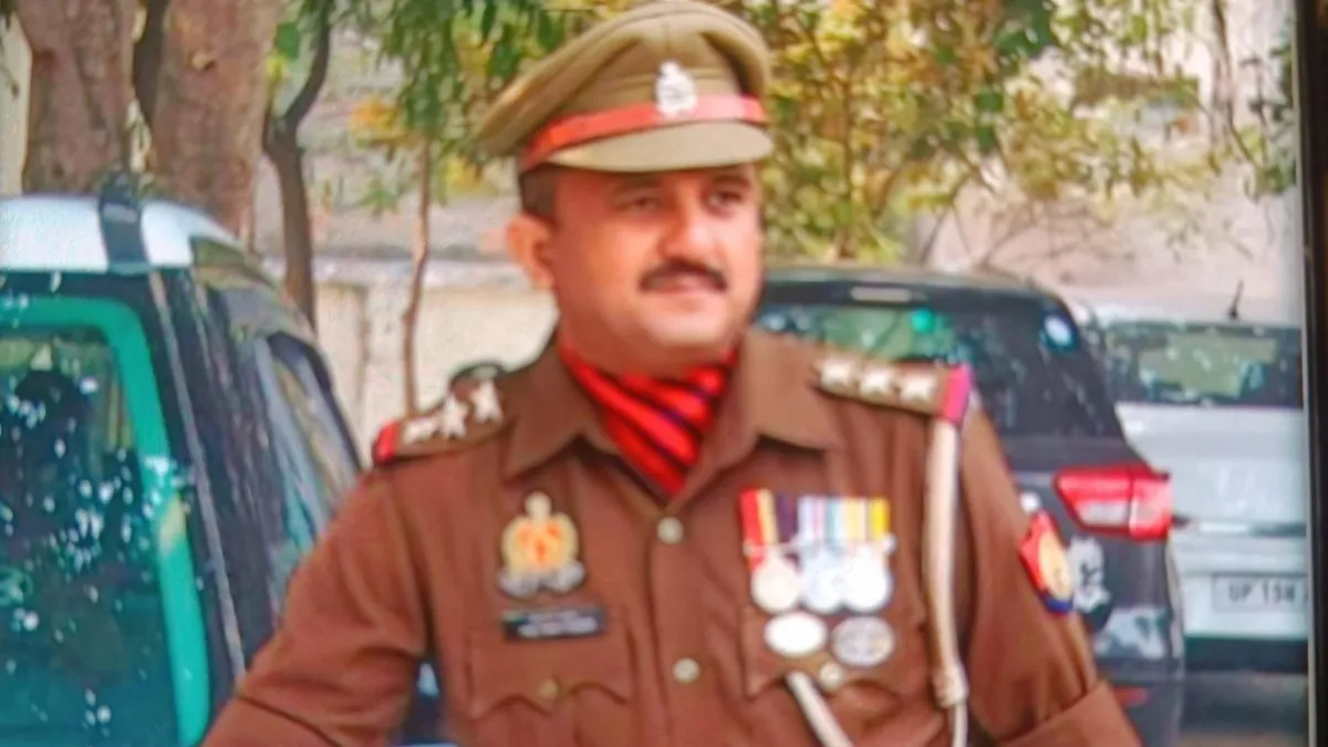 Ghaziabad police suspended changur baba