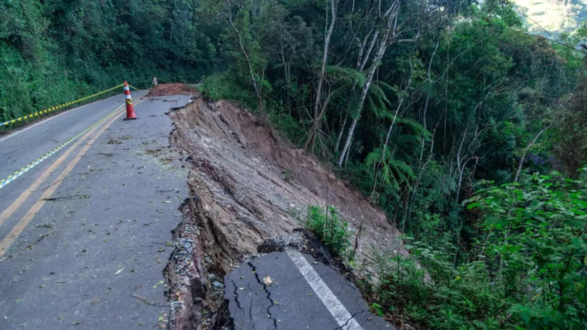 JAMMU KASHMIR Reasi LANDSLIDE REPRESENTATIVE- India TV Hindi