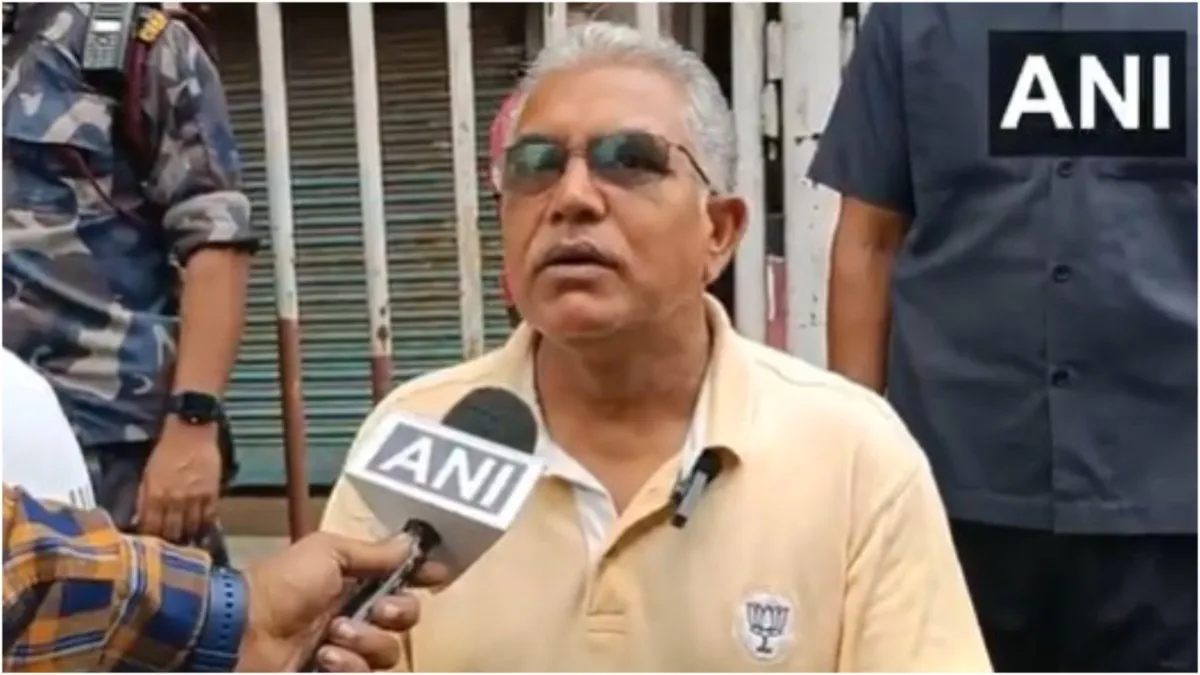 Dilip Ghosh targeted the Bengal government in the Kolkata rape case said the government is suppressi- India TV Hindi