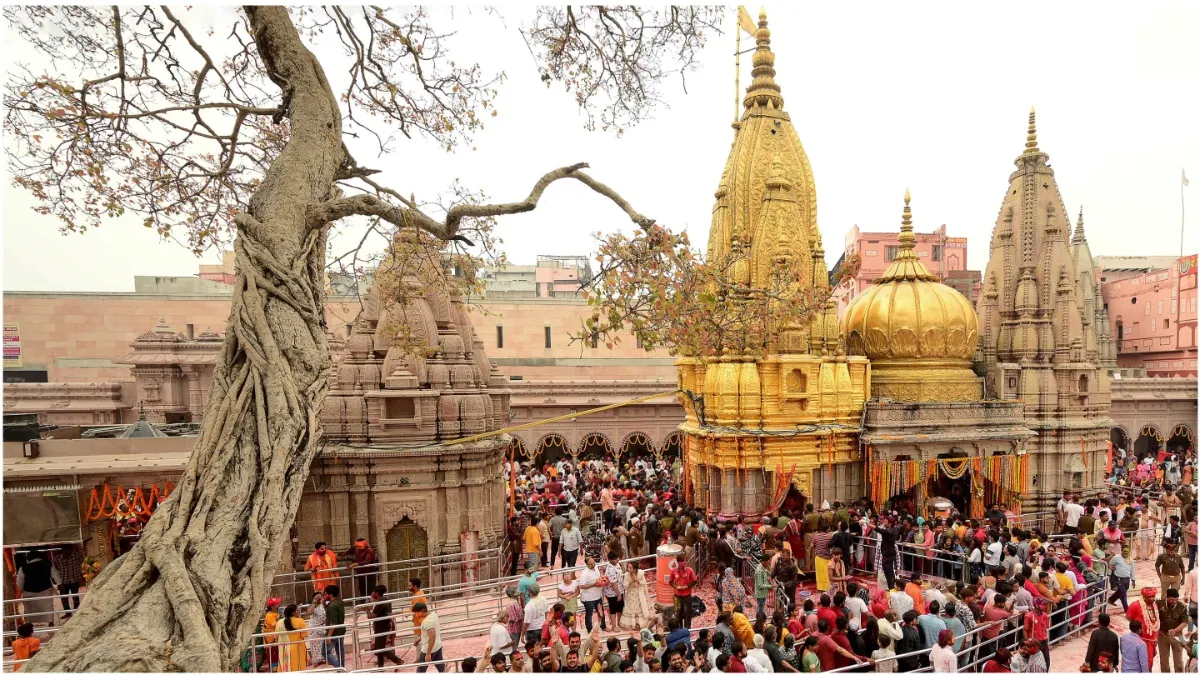 Shri Kashi Vishwanath Temple in Sawan sparsh darshan has been banned take special care of these thin- India TV Hindi