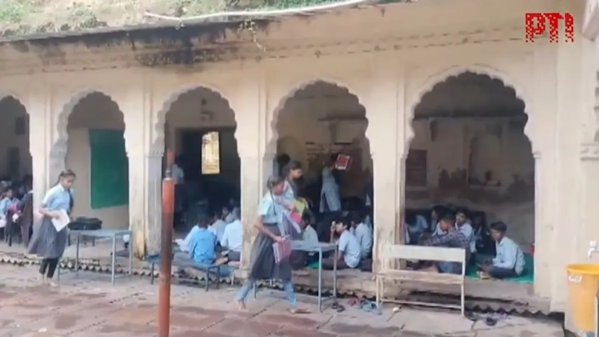 कोटा के सरकारी स्कूलों का निरीक्षण
