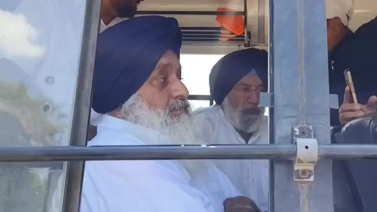 Sukhbir Singh Badal arrested, Bikram Majithia case, Mohali police detention- India TV Hindi