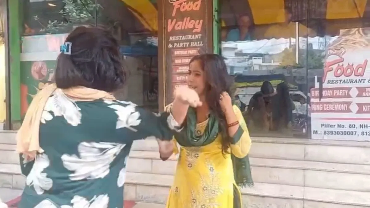 हाई वोल्टेज ड्रामा- India TV Hindi