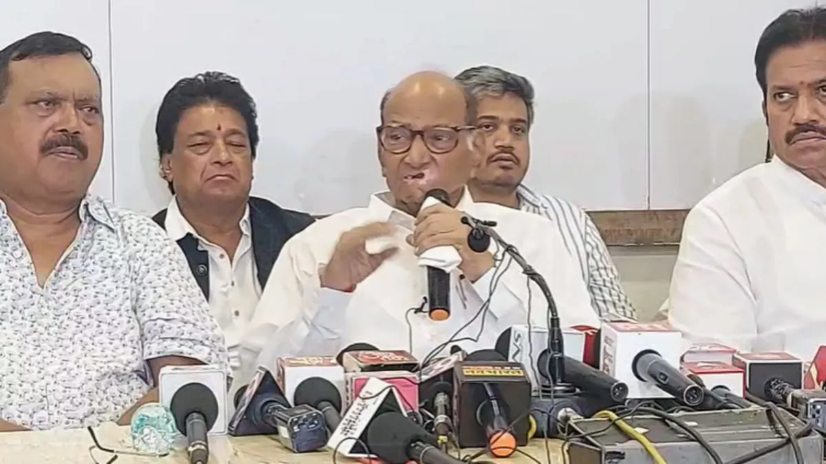 पूर्व केंद्रीय मंत्री शरद पवार - India TV Hindi