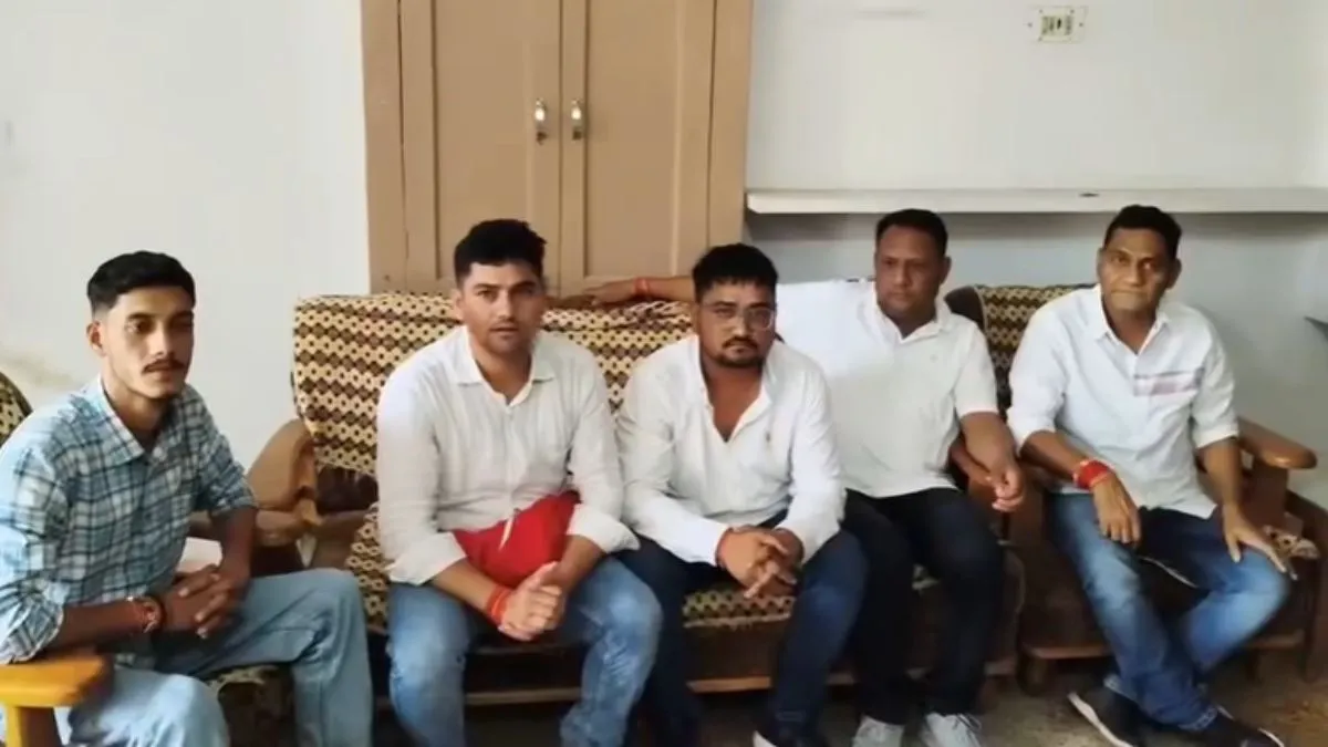 जिला पंचायत सदस्यों की तस्वीर- India TV Hindi