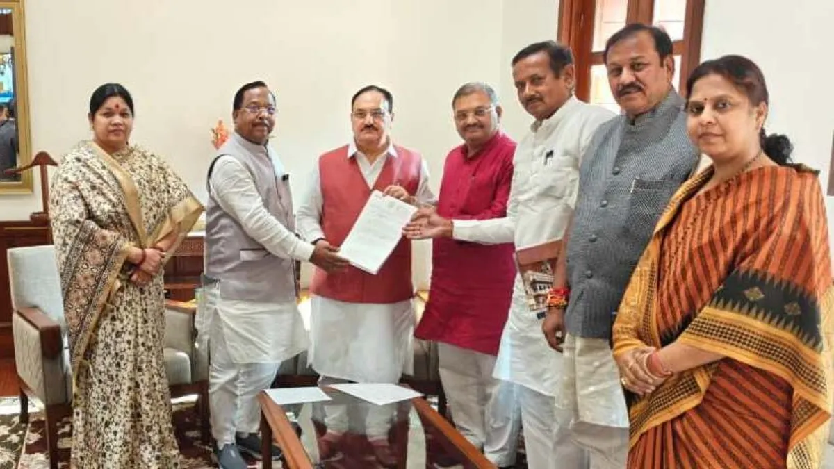 केंद्र सरकार ने छत्तीसगढ़ को अतिरिक्त यूरिया और डीएपी खाद देने की दी मंजूरी- India TV Hindi