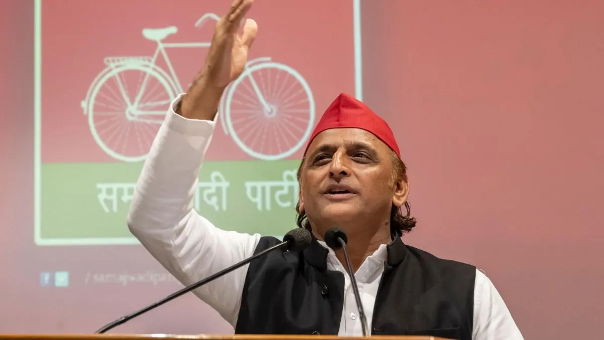 समाजवादी पार्टी के मुखिया अखिलेश यादव- India TV Hindi
