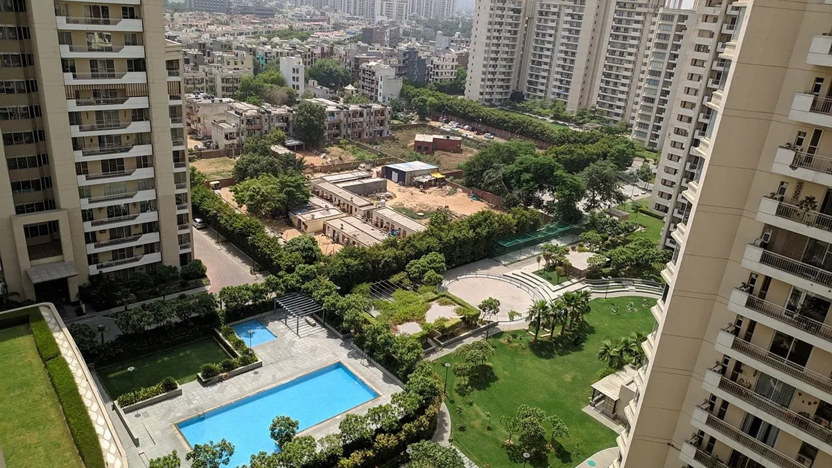 प्रीमियम रिहायशी इलाकों में सर्कल रेट में 10% से 20% तक बढ़ोतरी प्रस्तावित है। 