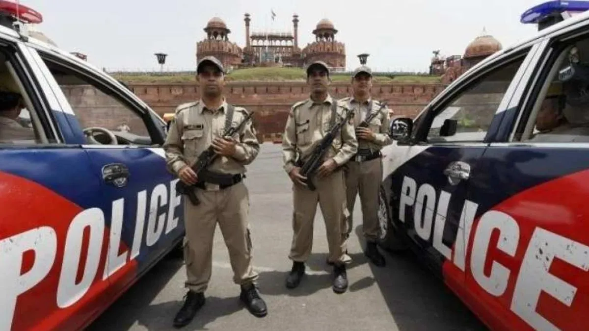 Lal Qila arrest, illegal Bangladeshi nationals