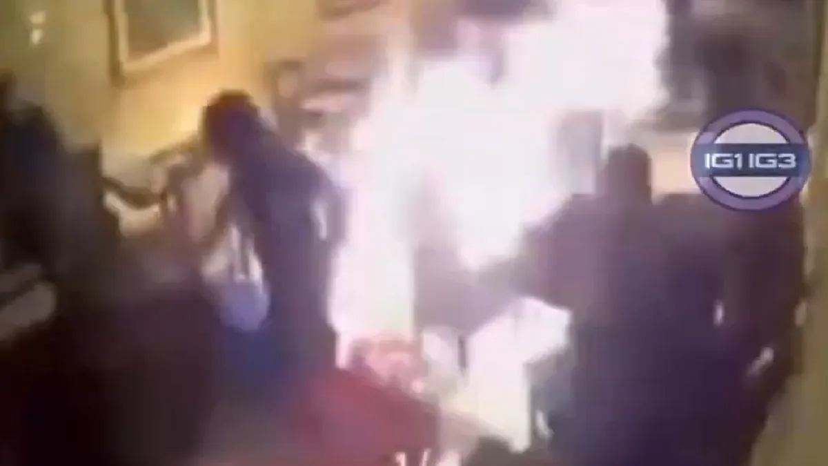 Indian Restaurant Attacked In London- India TV Hindi