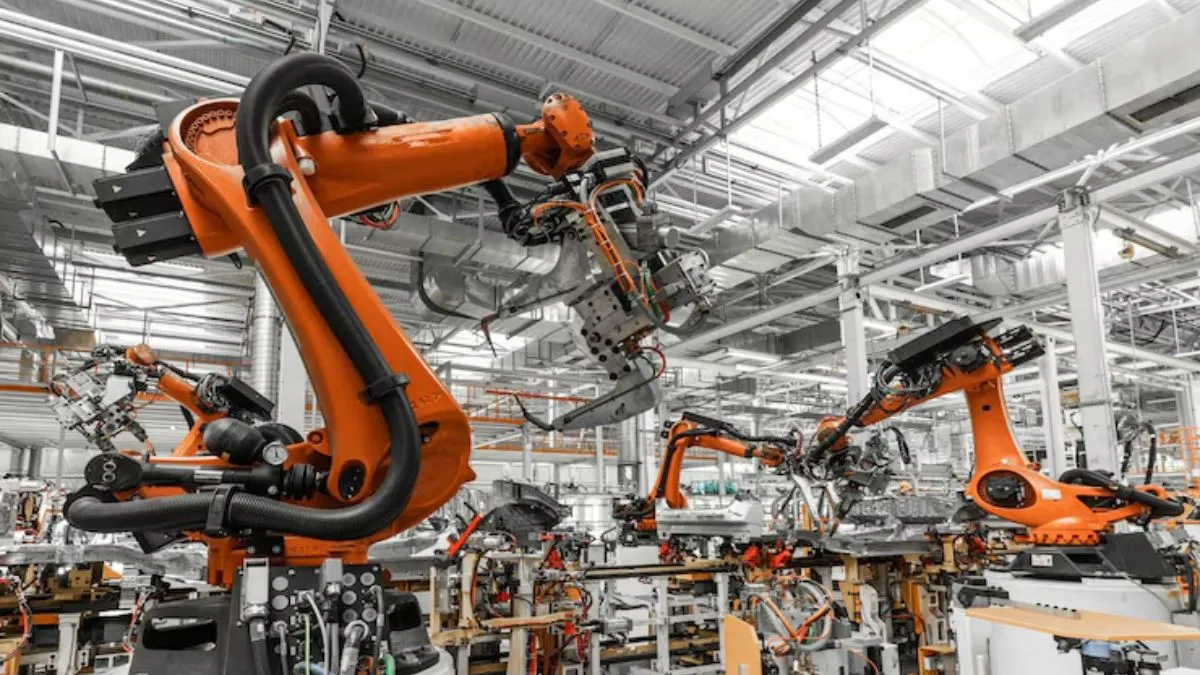 us manufacturing, manufacturing sector, manufacturing sector in us, manufacturing sector in usa, man- India TV Paisa