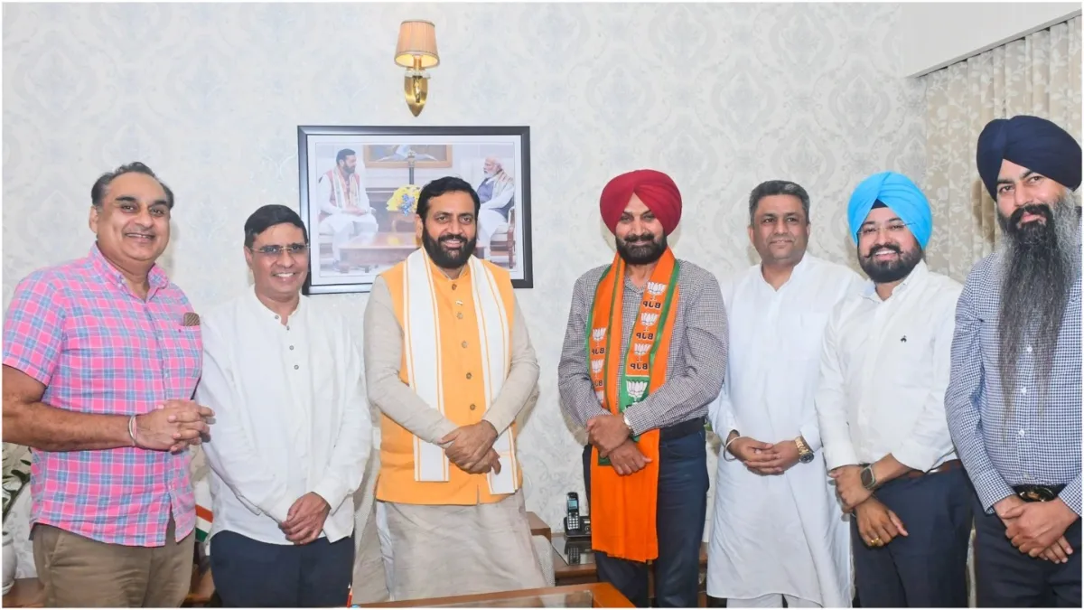 Former Akali leader Ranjit singh Gill joined BJP Chief Minister Nayab Singh Saini welcomed him