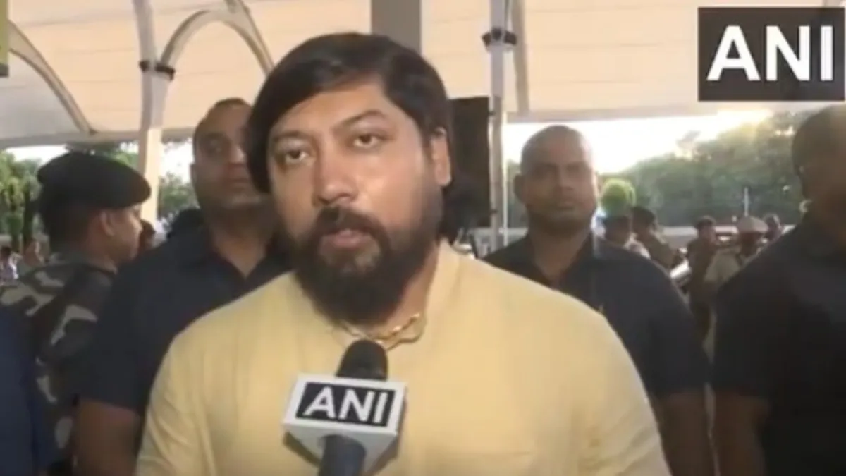 Suvendu Adhikari convoy attacked Nisith Pramanik said it was a Bangladeshi terrorist attack- India TV Hindi