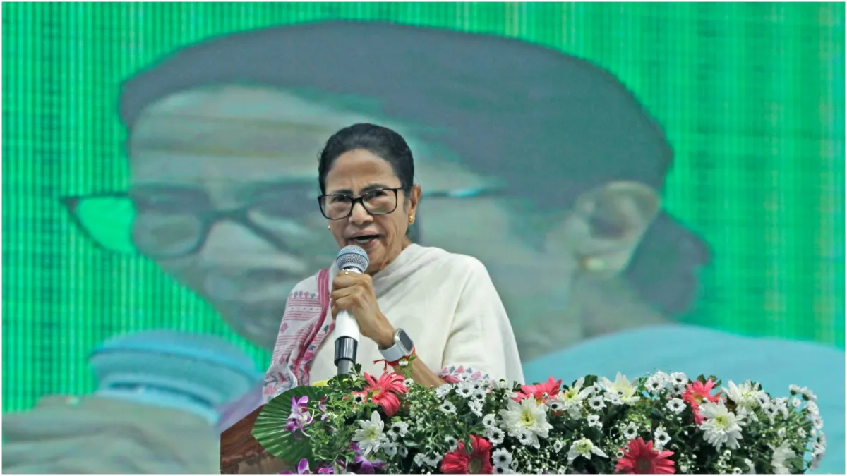 Mamata Banerjee REMARK SAID Efforts are being made to implement NRC under the guise of SIR- India TV Hindi
