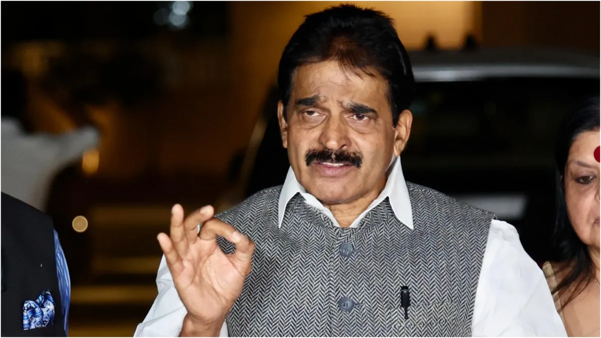 Petroleum Ministry shared Veer Savarkar picture Congress said We want cheap oil not cheap comedy- India TV Hindi