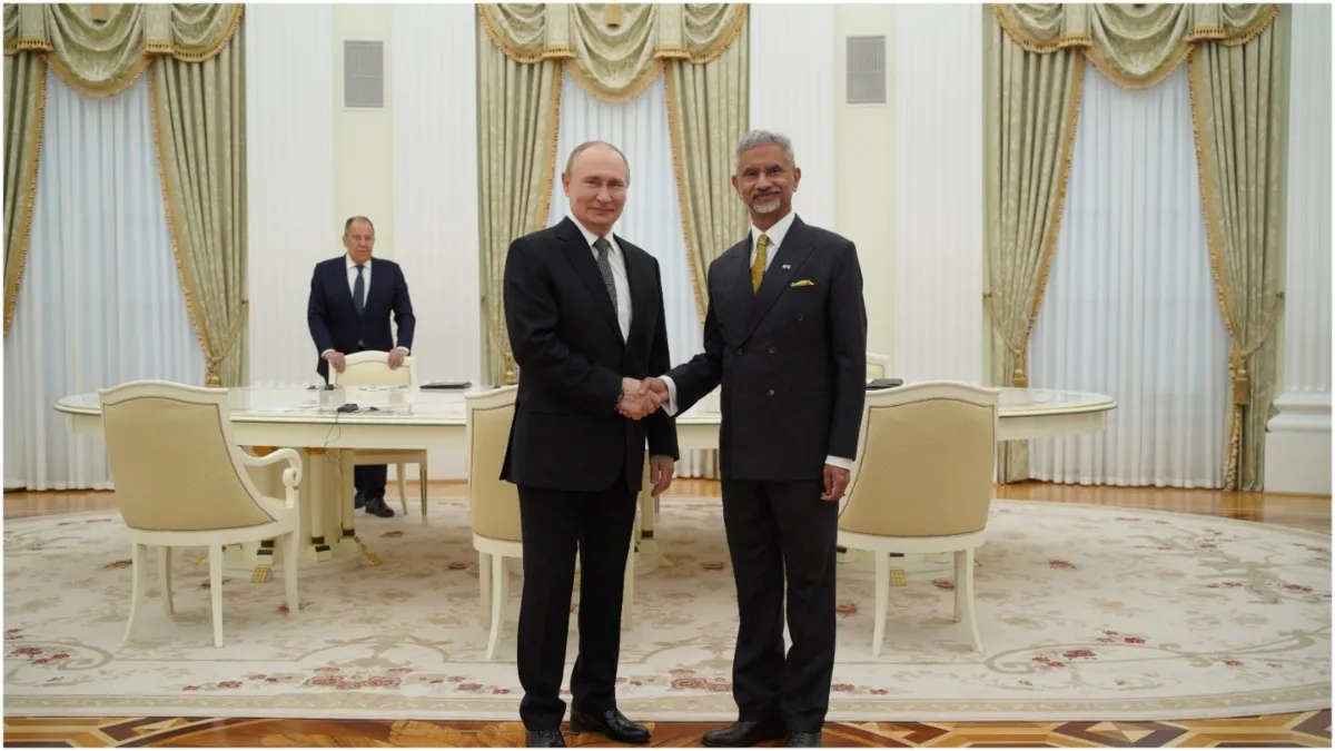 President Vladimir Putin met Foreign Minister S Jaishankar picture surfaced- India TV Hindi