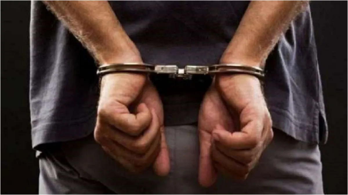 CID takes action against cyber criminals 2 people involved in fraud of 2 point 98 crores arrested- India TV Hindi