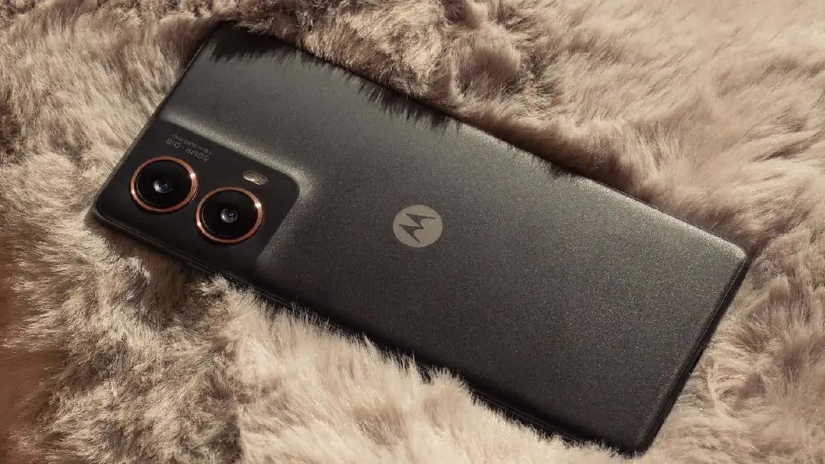 Motorola G85