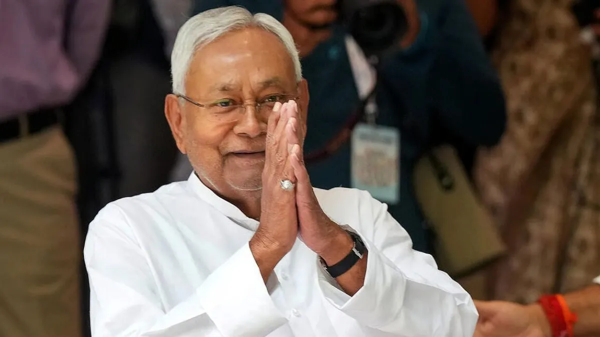बिहार में कैबिनेट बैठक में आज शारीरिक शिक्षकों एवं स्वास्थ्य अनुदेशकों, रसोइयों, रात्रि प्रहरी के मा- India TV Hindi