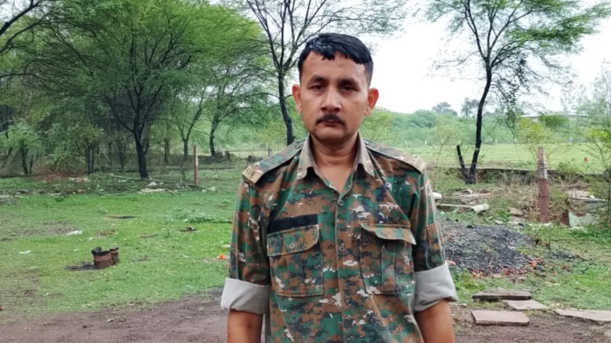 Policemen Ajay Bhadoria- India TV Hindi