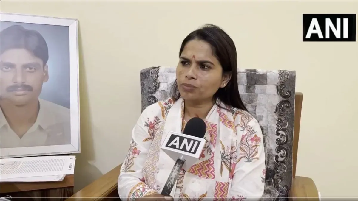 Pooja Pal- India TV Hindi