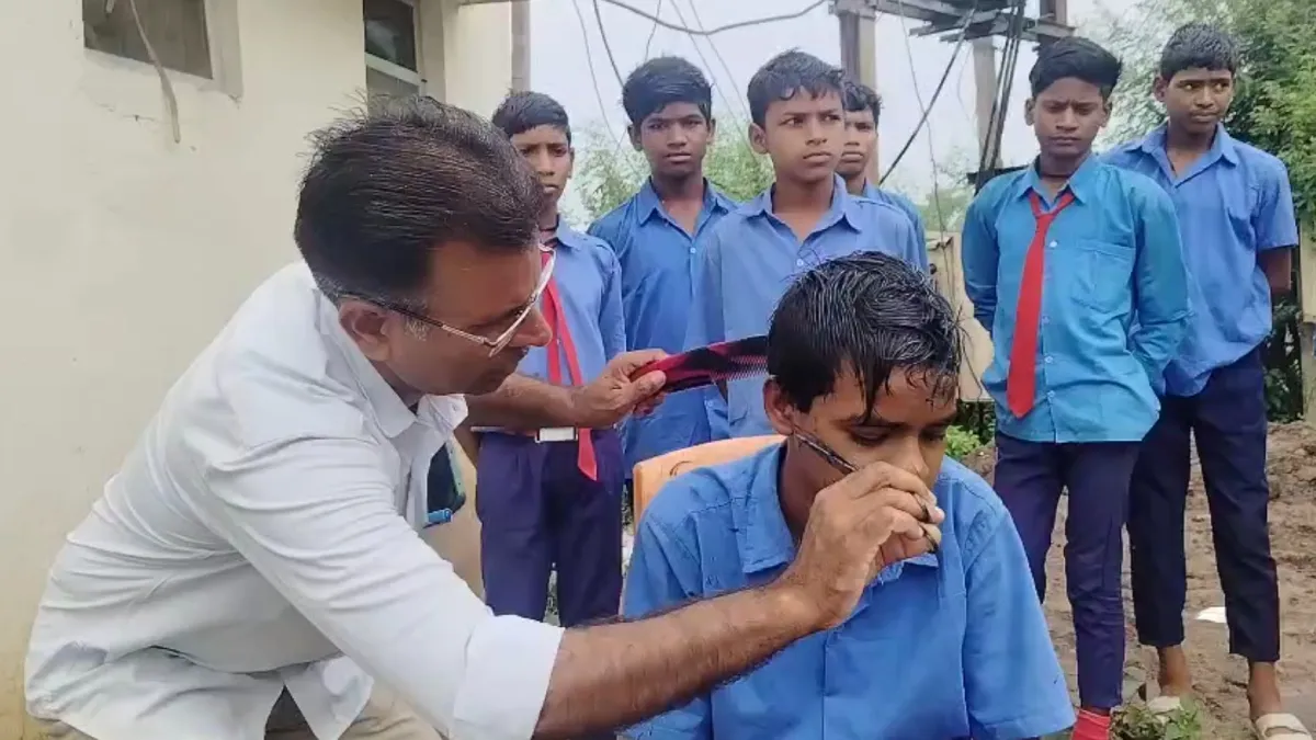 teacher- India TV Hindi