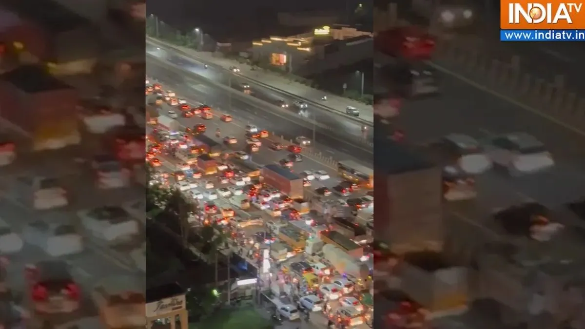 Delhi traffic advisory, Delhi-Meerut Expressway jam, NH-44 traffic update- India TV Hindi