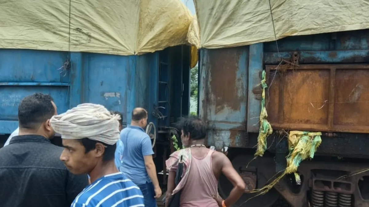 train coaches separated odisha- India TV Hindi