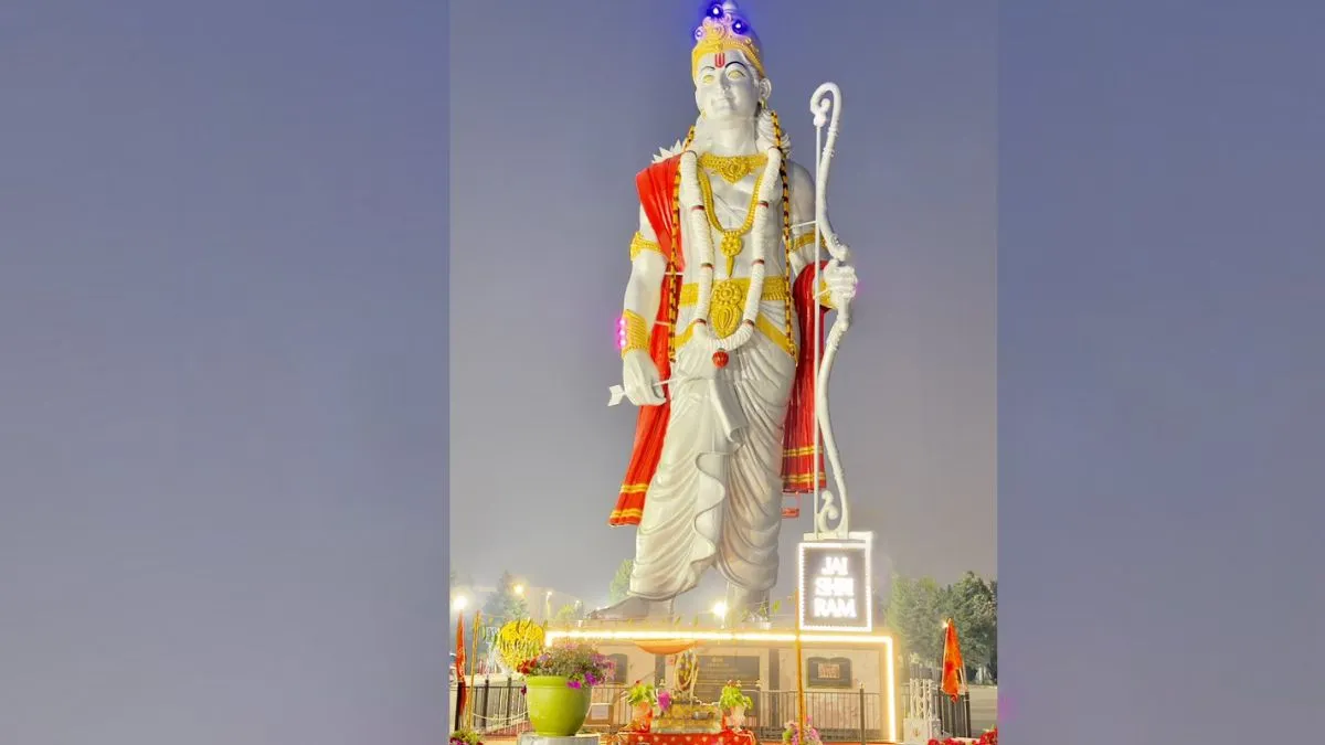 कनाडा कि मिसिगॉगा में लगी प्रभु श्रीराम की 51 फीट ऊंची प्रतिमा।- India TV Hindi