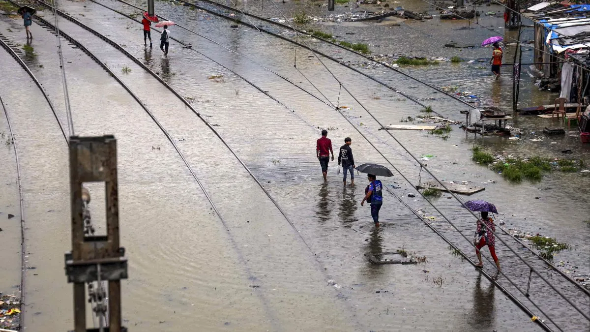 mumbai rain- India TV Hindi