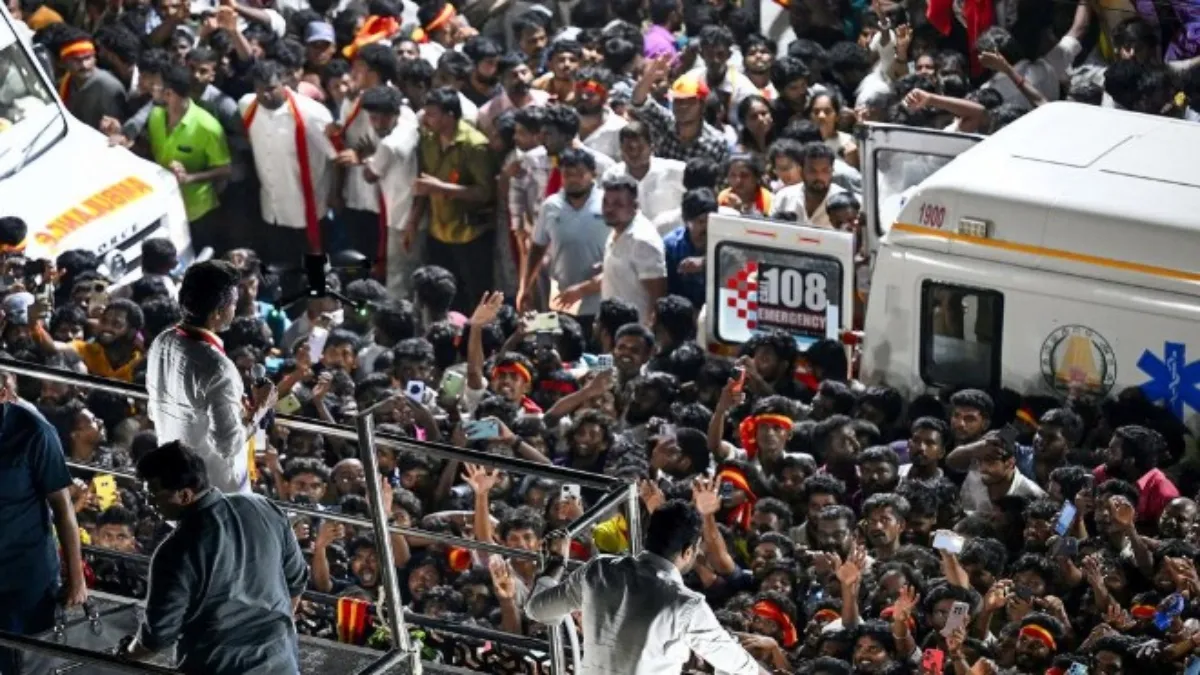 एक्टर विजय की रैली में भगदड़- India TV Hindi