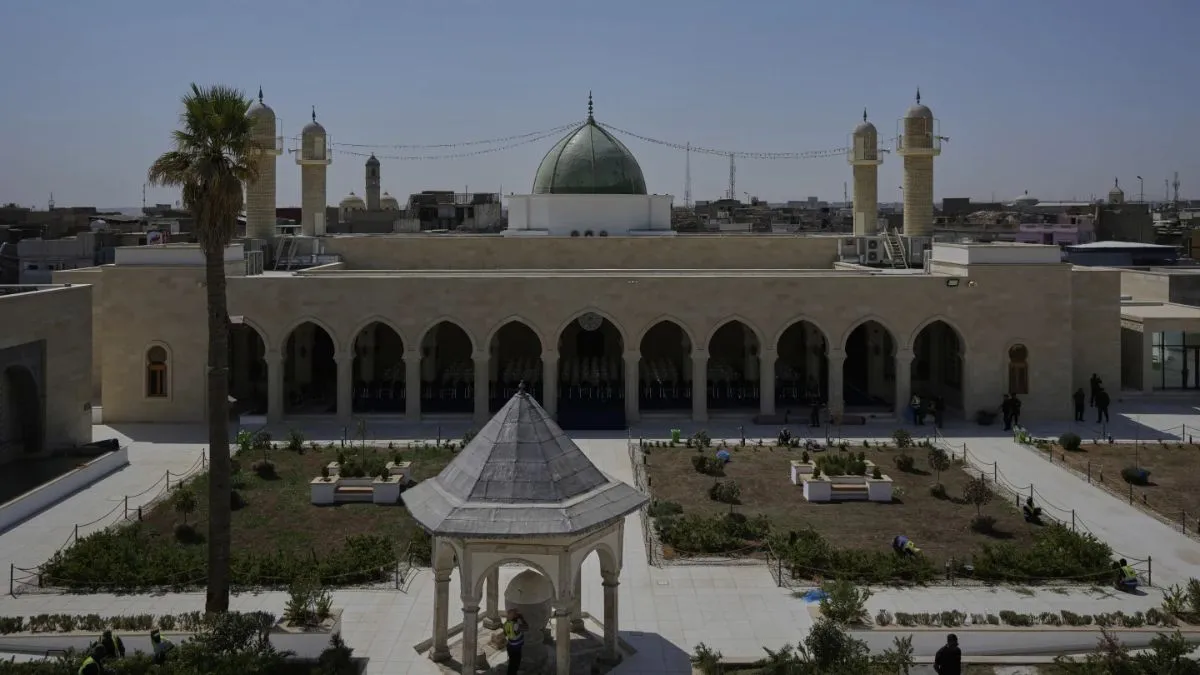 Al-Nuri清真寺重新開放,摩蘇爾清真寺重建 - 印度電視印地語