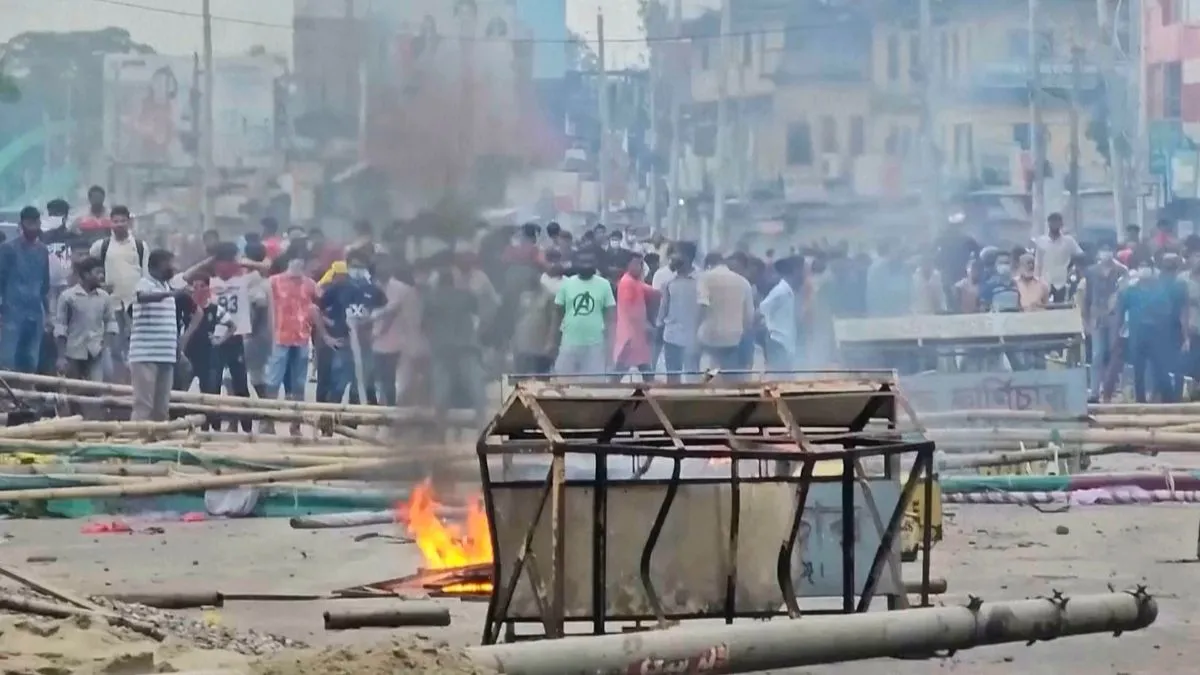 Bangladesh violence 2025, Sufi saint grave desecration- India TV Hindi