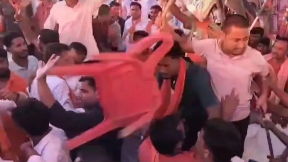 NDA Worker Clash- India TV Hindi