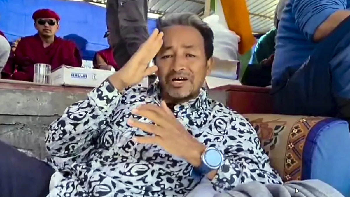 पर्यावरण कार्यकर्ता सोनम वांगचुक- India TV Hindi