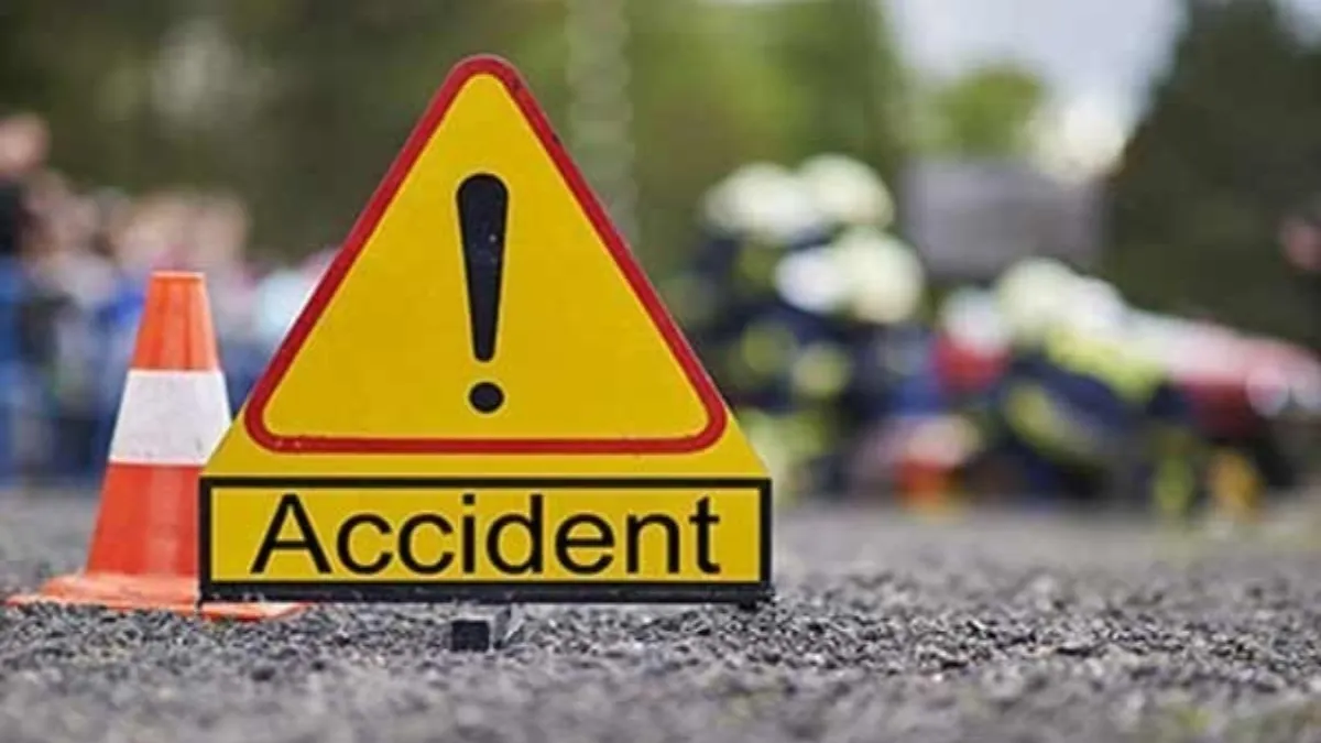 GREATER NOIDA Road accident- India TV Hindi
