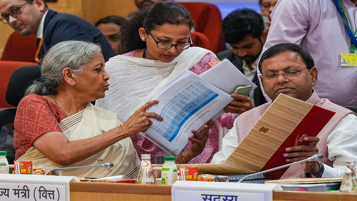 काउंसिल ने व्यवसायों पर अनुपालन का बोझ कम करने के लिए कई अहम उपायों को भी मंजूरी दी है।- India TV Paisa
