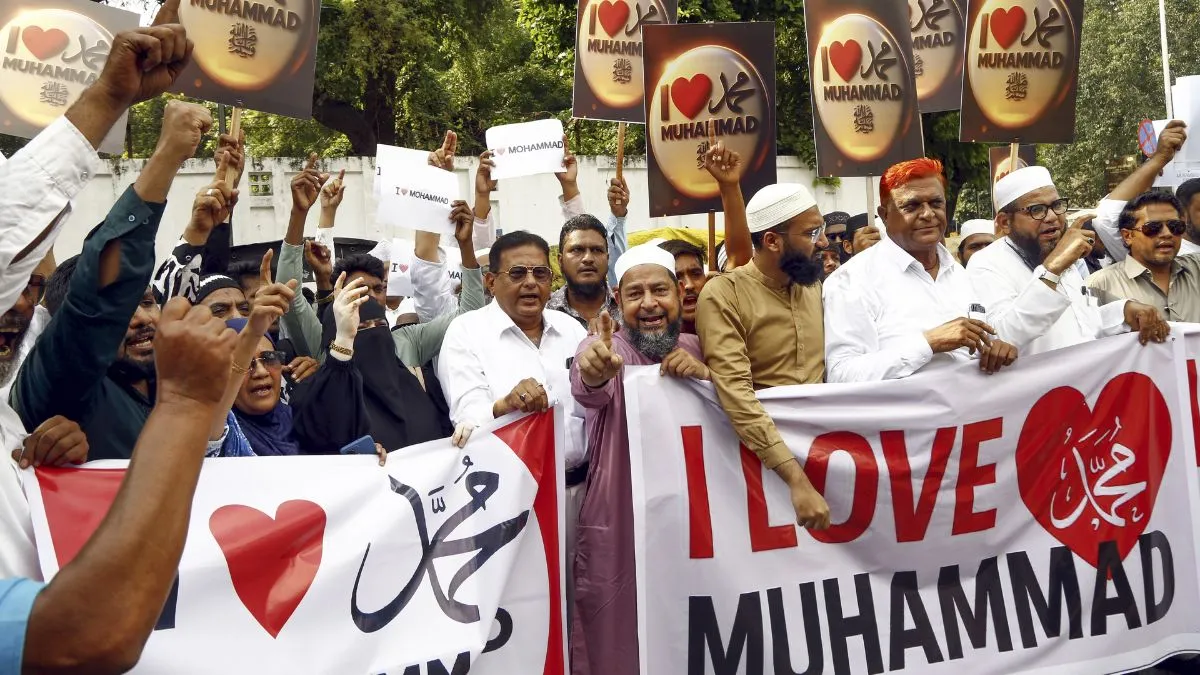 I Love Muhammad poster controversy, Kanpur FIR news- India TV Hindi