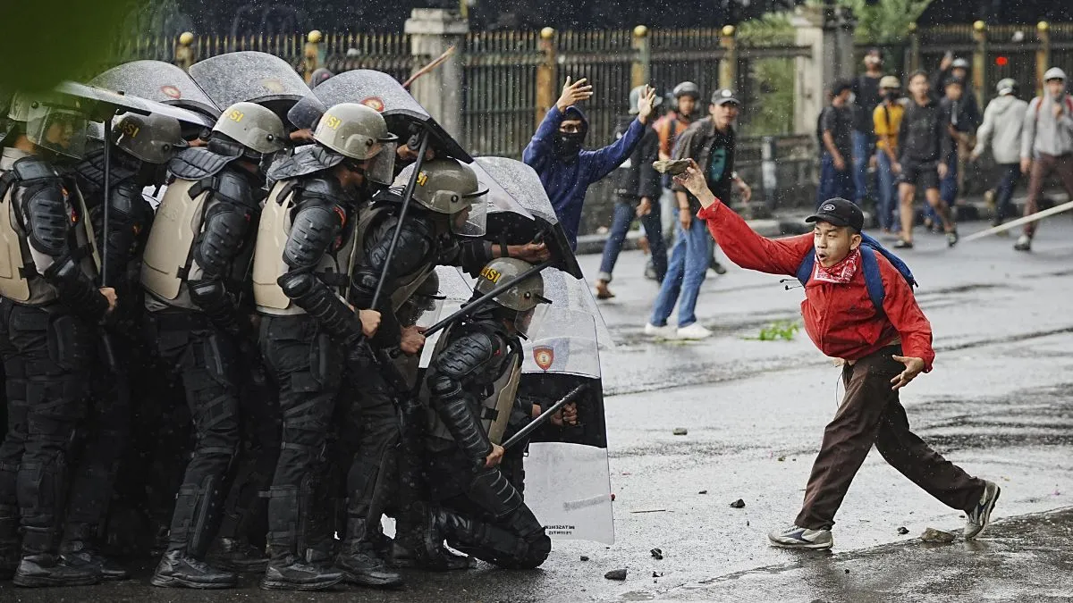 इंडोनेशिया में...- India TV Hindi