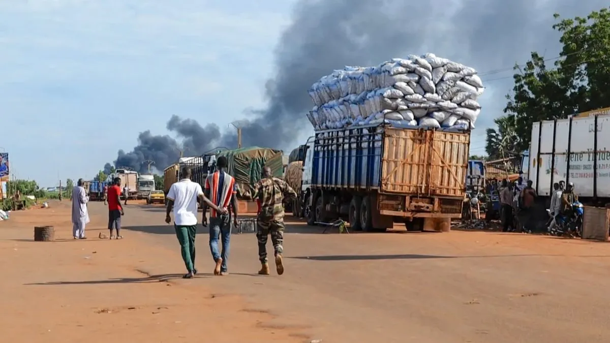 Mali fuel truck attack, JNIM terrorists Mali- India TV Hindi