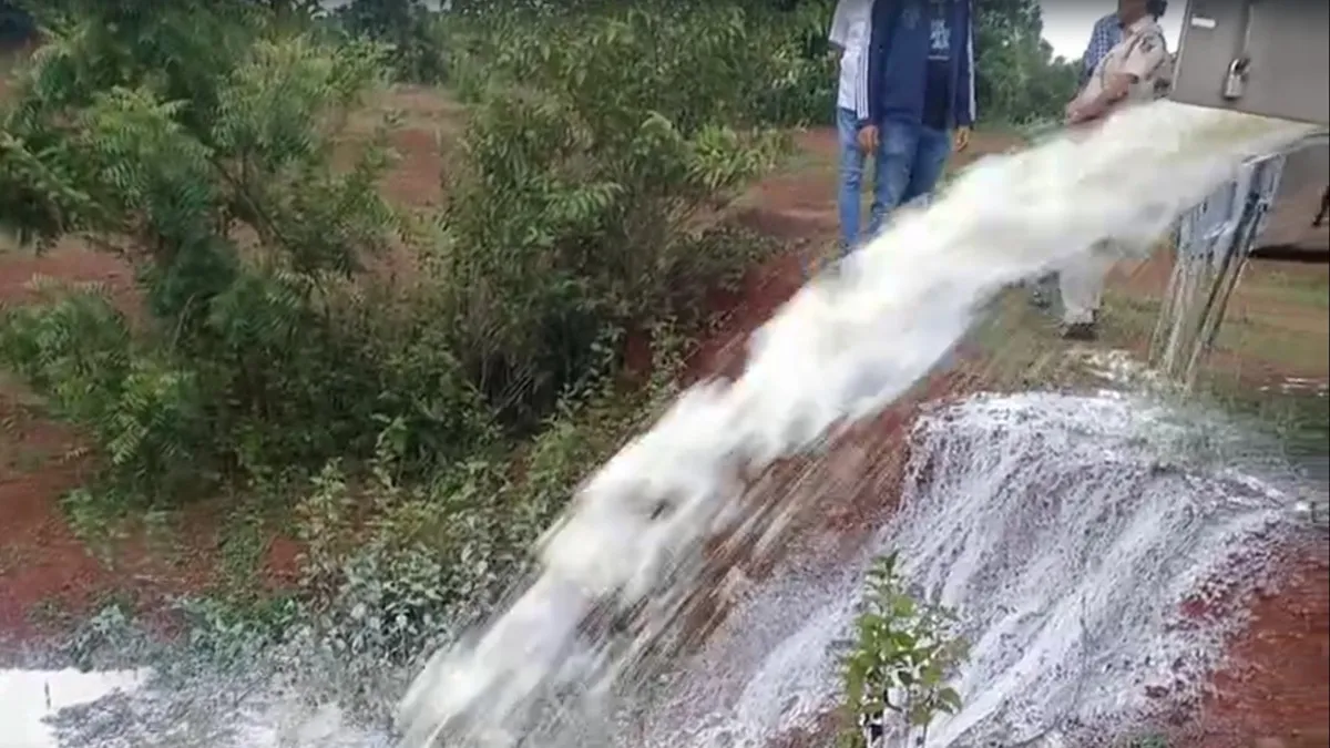poisonous milk - India TV Hindi