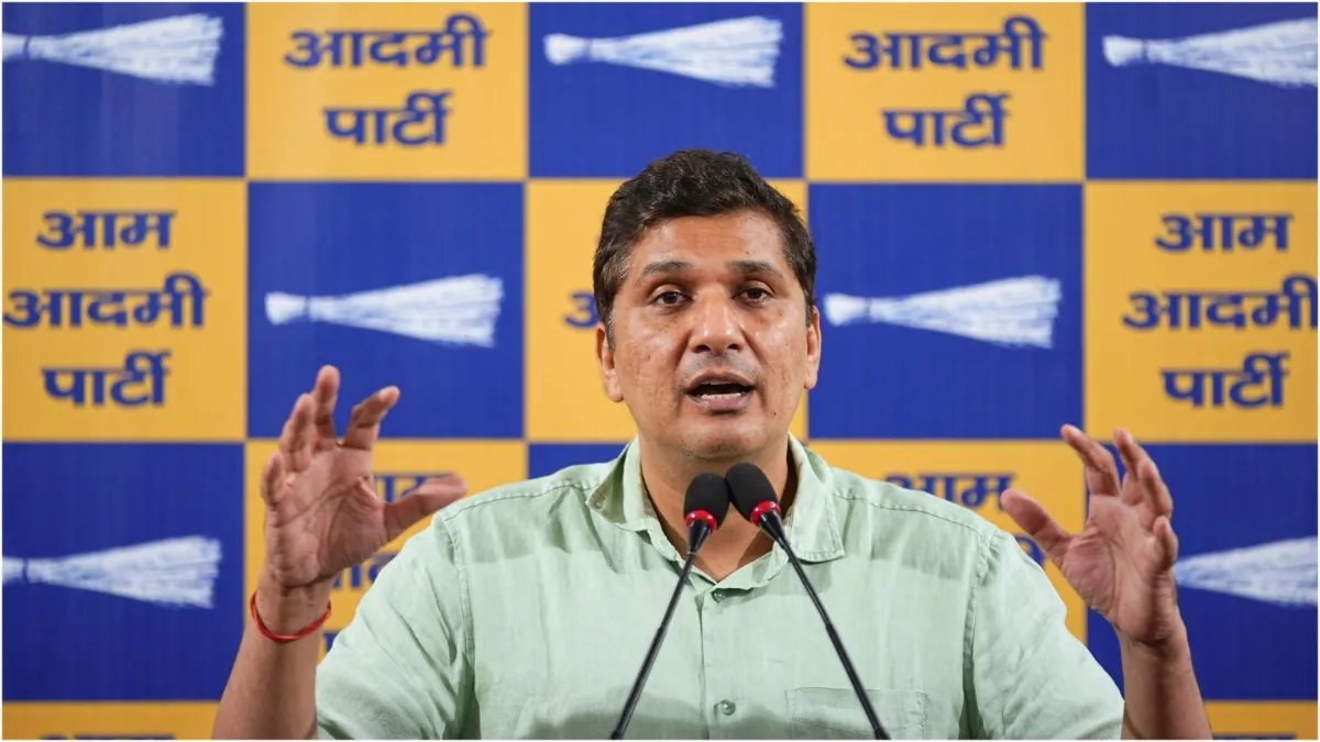 BJP is asking to put Modi picture next to Durga statue alleges AAP leader Bhardwaj- India TV Hindi