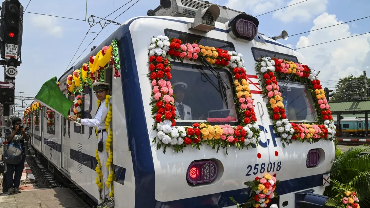 Train- India TV Hindi