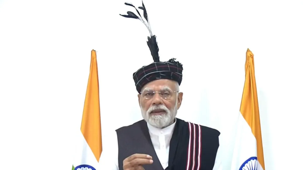 आइजोल में जनसभा को संबोधित कर रहे PM मोदी।- India TV Hindi