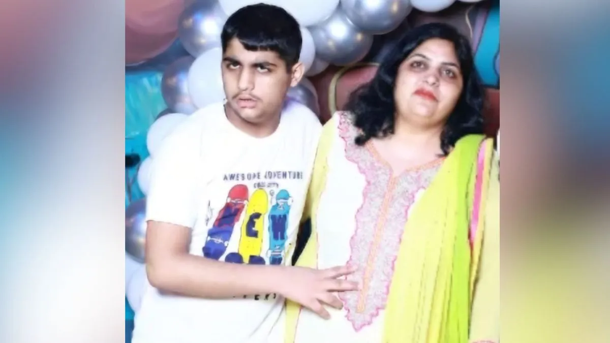 मां-बेटे की मौके पर हुई मौत।- India TV Hindi